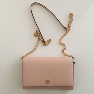 Tory Burch Robinson Chain Wallet Pale Apricot